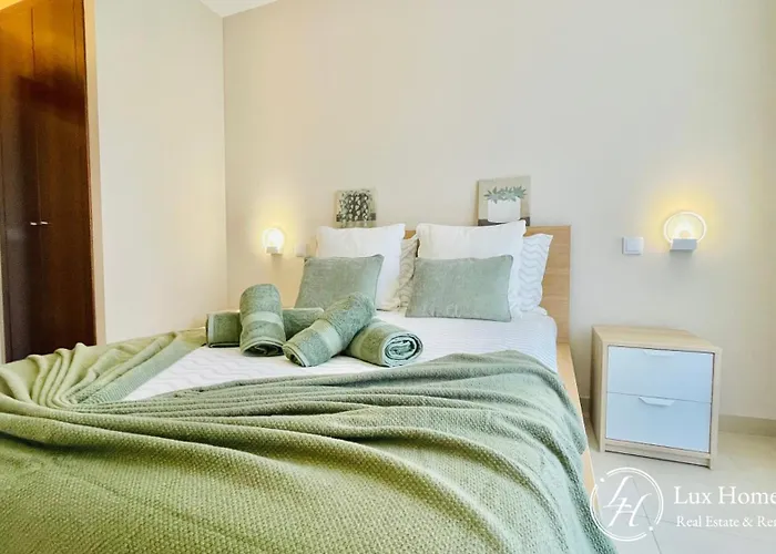 Apartment Flordarocha - Modern - Pool - 500m - Garden *