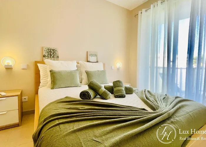 Apartment Flordarocha - Modern - Pool - 500m - Garden *