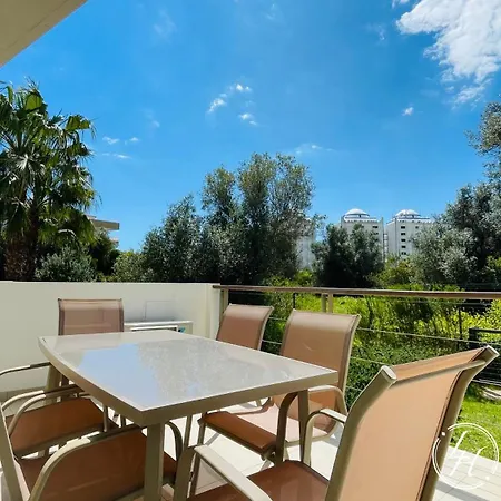 Apartman Flordarocha - Modern - Pool - 500m - Garden